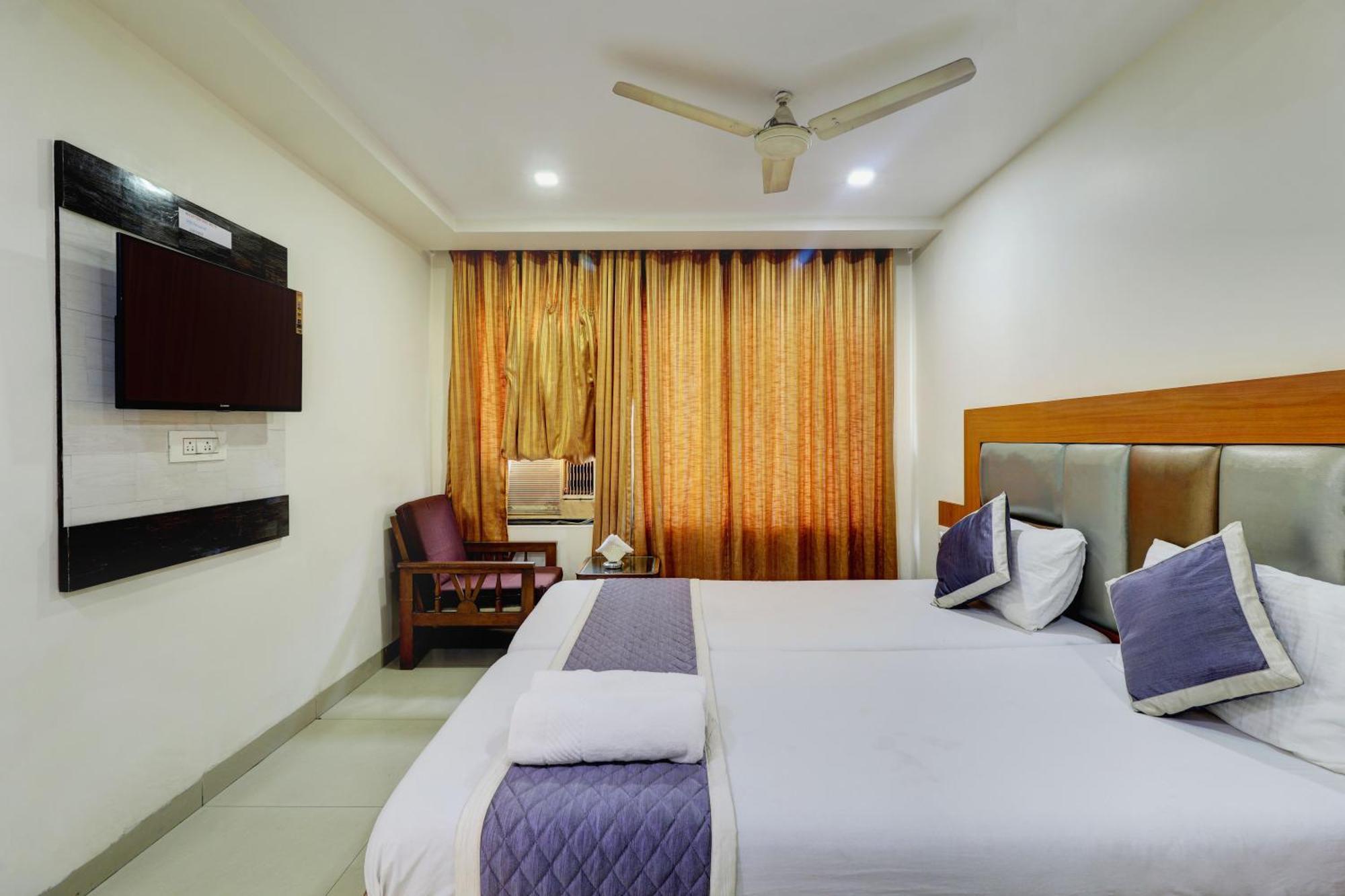 Hotel New Sarovar Grand Panvel Exterior foto